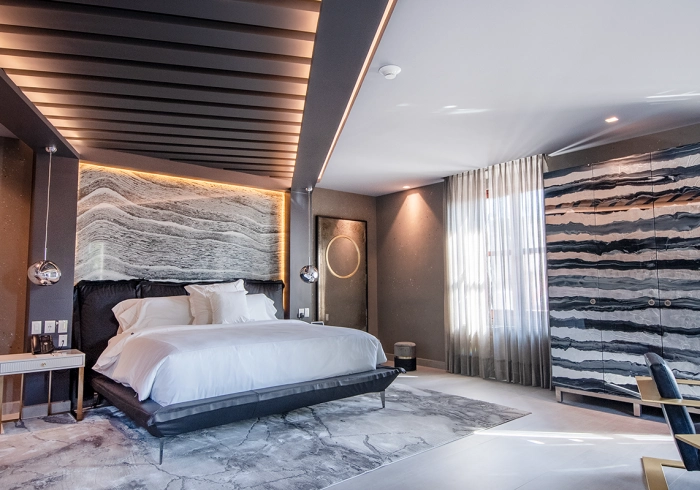 JR SUITE SUPERIOR KING